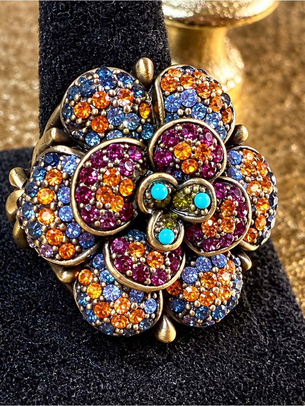 Heidi Daus "Petal Profusion" Swarovski Crystal Flower Ring. *Size 8